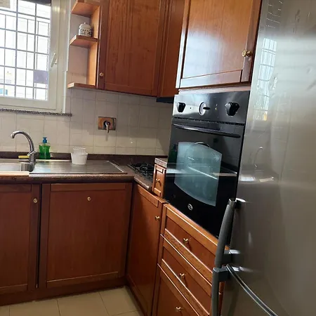 Domi 10 Apartment, Stazione Termini, Via Curtatone 12 *
